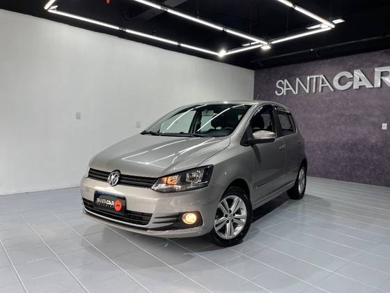 VOLKSWAGEN FOX 1.0 MI TRENDLINE 8V FLEX 4P MANUAL VOLKSWAGEN FOX 1.0 MI TRENDLINE 8V FLEX 4P MANUAL